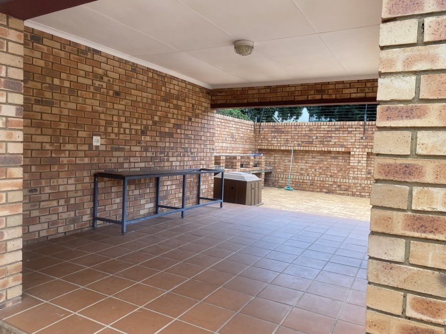 To Let 2 Bedroom Property for Rent in Newlands Gauteng