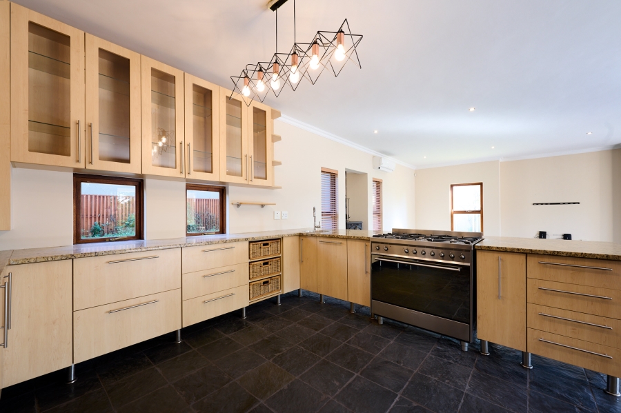 4 Bedroom Property for Sale in Carlswald North Estate Gauteng