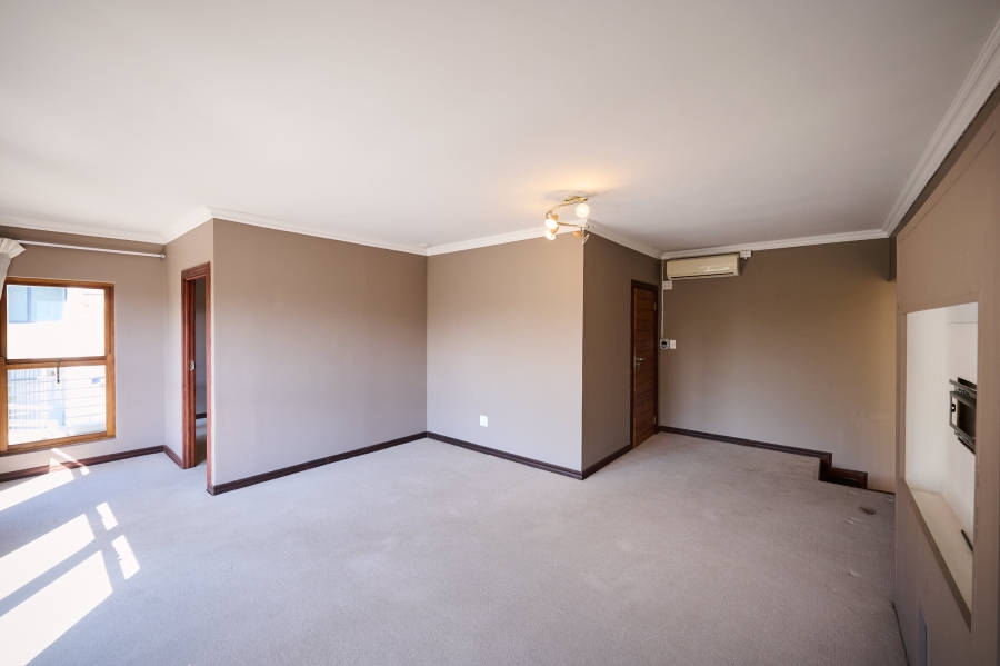 4 Bedroom Property for Sale in Carlswald North Estate Gauteng