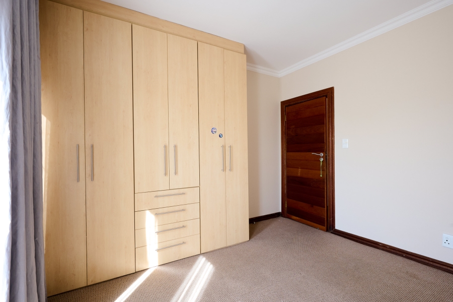 4 Bedroom Property for Sale in Carlswald North Estate Gauteng