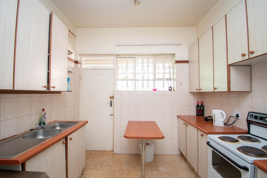 To Let 2 Bedroom Property for Rent in Parktown Gauteng