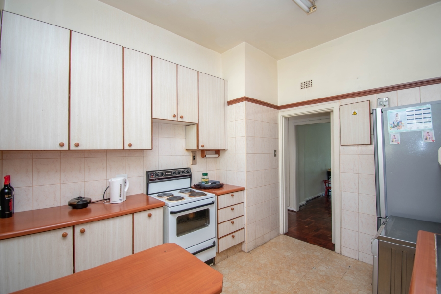 To Let 2 Bedroom Property for Rent in Parktown Gauteng