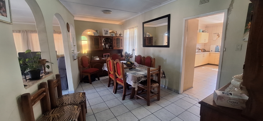 4 Bedroom Property for Sale in Quellerie Park Gauteng