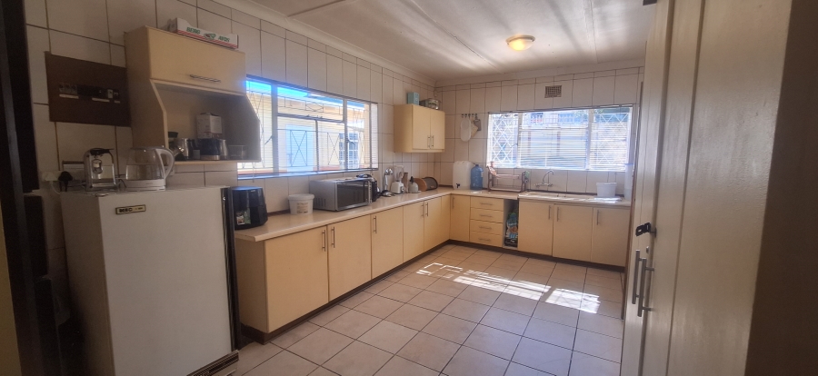 4 Bedroom Property for Sale in Quellerie Park Gauteng