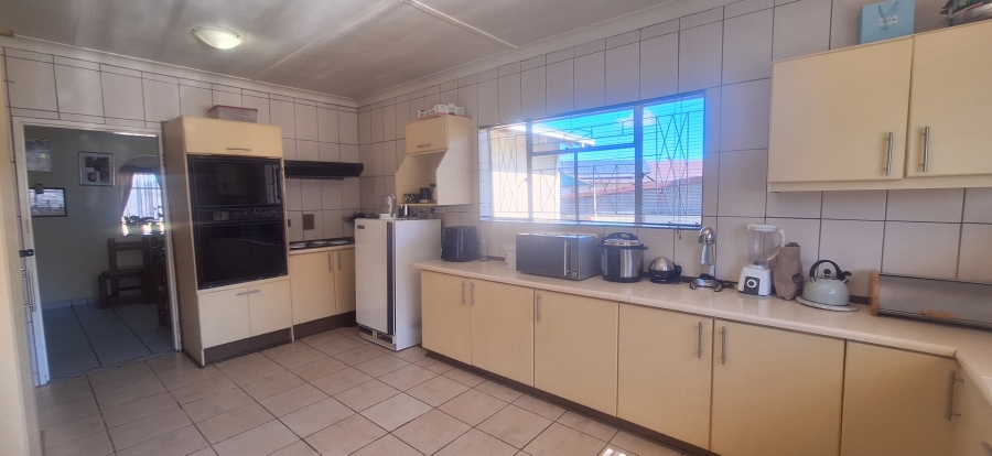4 Bedroom Property for Sale in Quellerie Park Gauteng