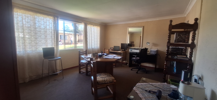 4 Bedroom Property for Sale in Quellerie Park Gauteng