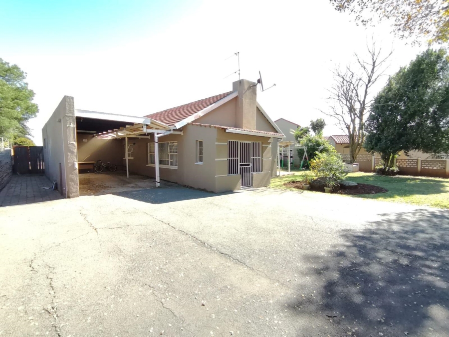 3 Bedroom Property for Sale in Croydon Gauteng