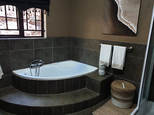 To Let 3 Bedroom Property for Rent in Rietfontein Gauteng