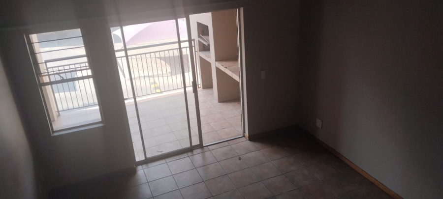 To Let 2 Bedroom Property for Rent in Sundowner Gauteng