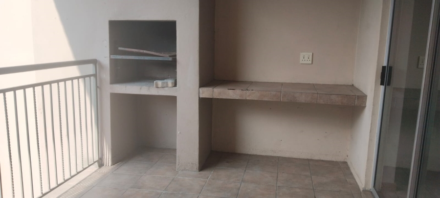 To Let 2 Bedroom Property for Rent in Sundowner Gauteng