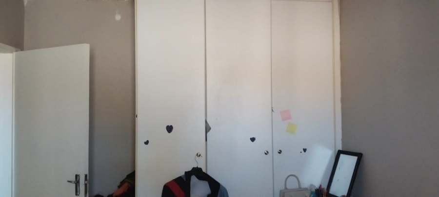 To Let 2 Bedroom Property for Rent in Ruimsig Gauteng