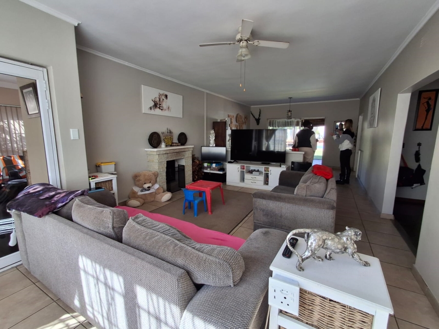 3 Bedroom Property for Sale in Croydon Gauteng