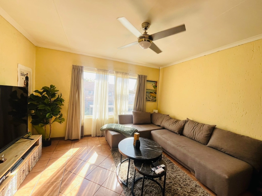 To Let 2 Bedroom Property for Rent in Ferndale Gauteng