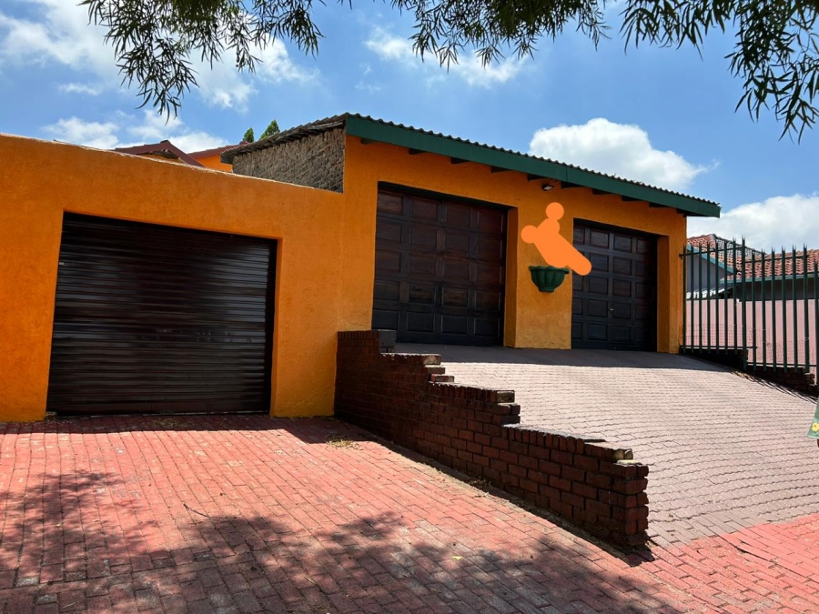 3 Bedroom Property for Sale in Lindhaven Gauteng