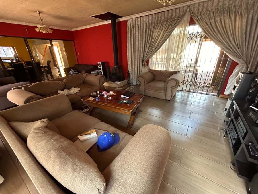 3 Bedroom Property for Sale in Lindhaven Gauteng