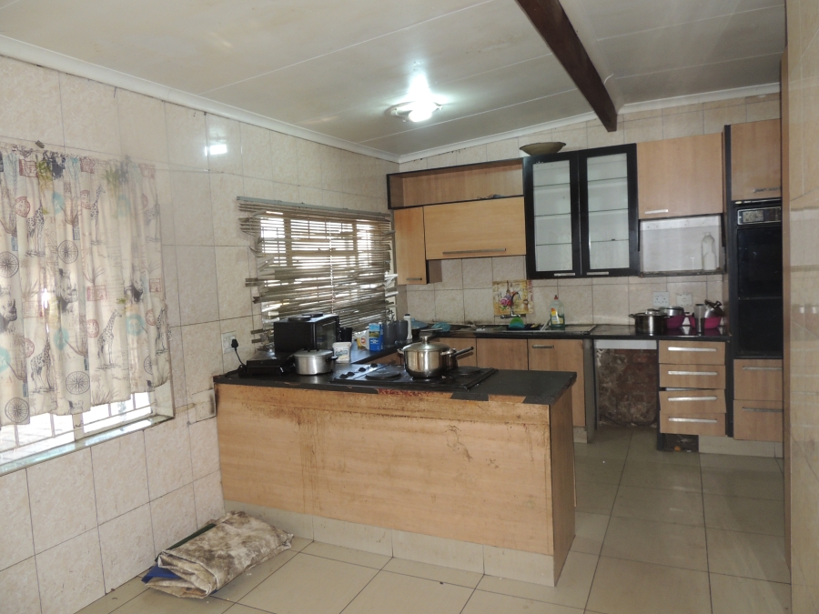 4 Bedroom Property for Sale in Tulisa Park Gauteng