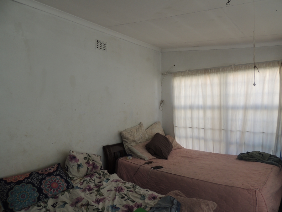 4 Bedroom Property for Sale in Tulisa Park Gauteng