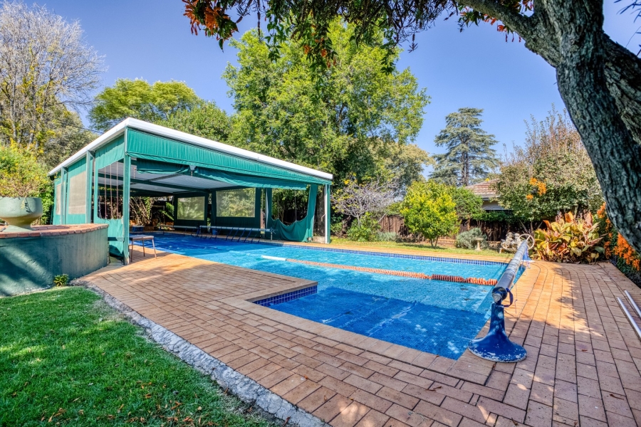 3 Bedroom Property for Sale in Linden Gauteng