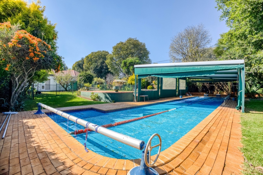 3 Bedroom Property for Sale in Linden Gauteng