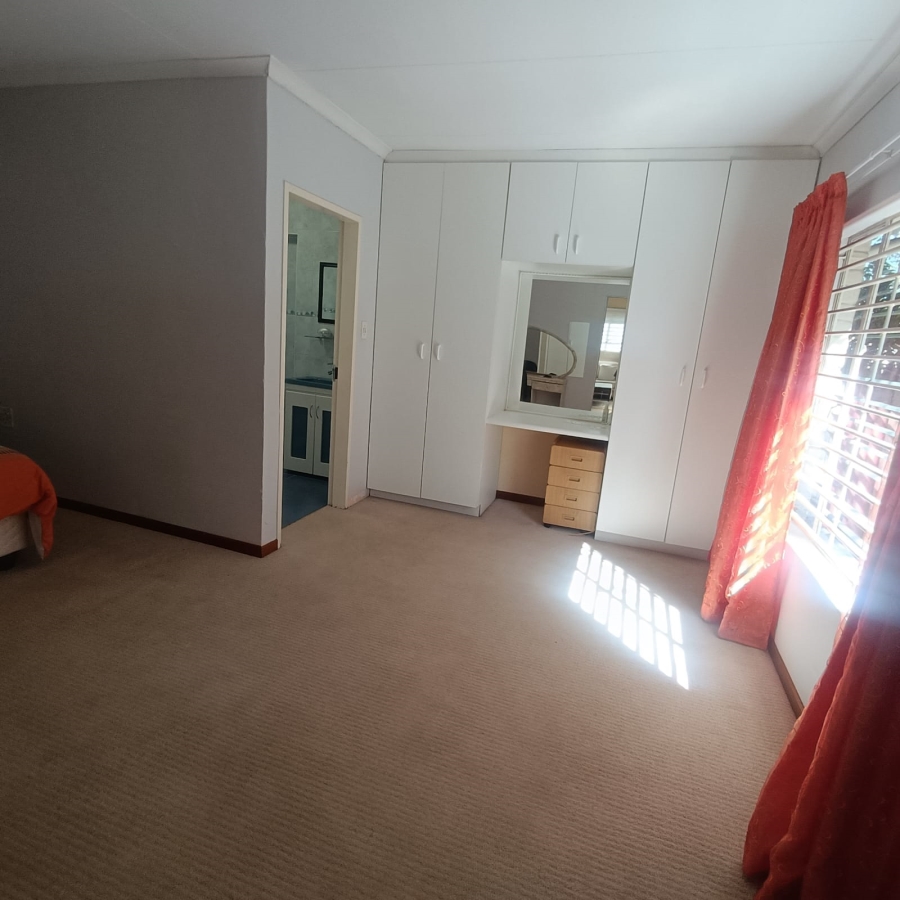 To Let 1 Bedroom Property for Rent in Berario Gauteng