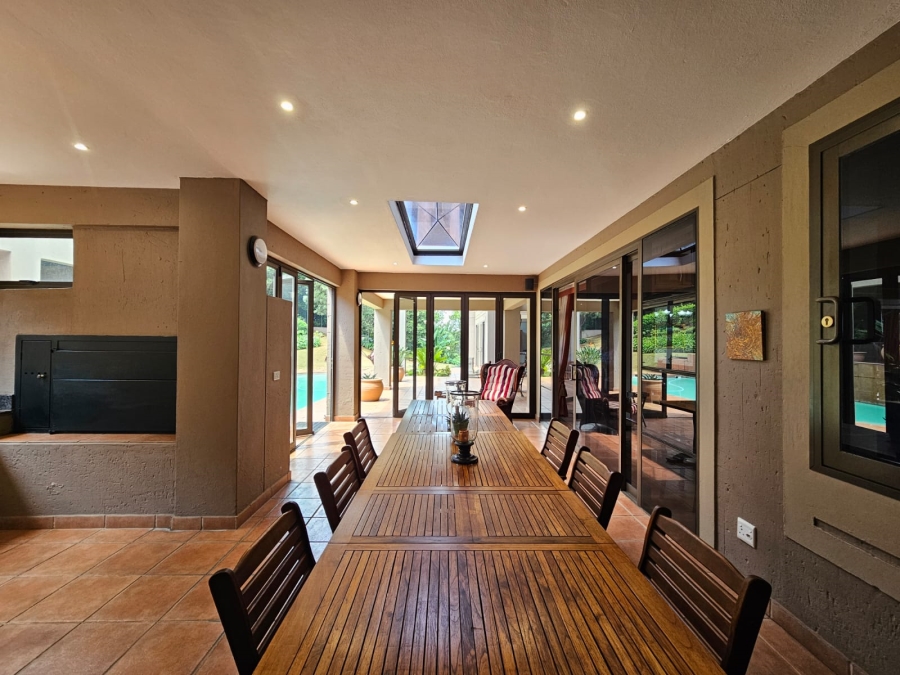 5 Bedroom Property for Sale in Mooikloof Gauteng