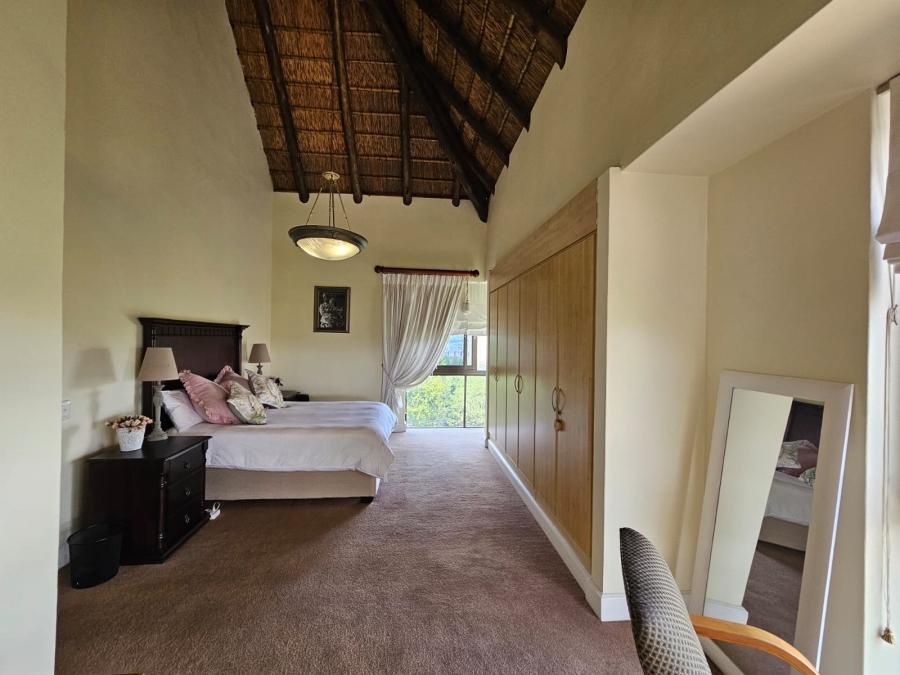 5 Bedroom Property for Sale in Mooikloof Gauteng