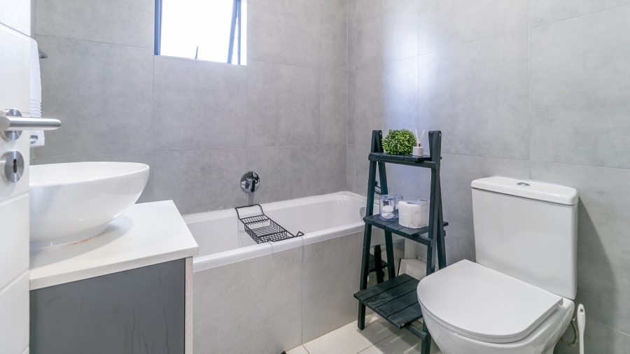 To Let 2 Bedroom Property for Rent in Carlswald Gauteng