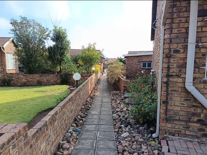 3 Bedroom Property for Sale in Randhart Gauteng