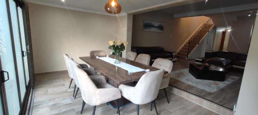To Let 2 Bedroom Property for Rent in Three Rivers Proper Gauteng