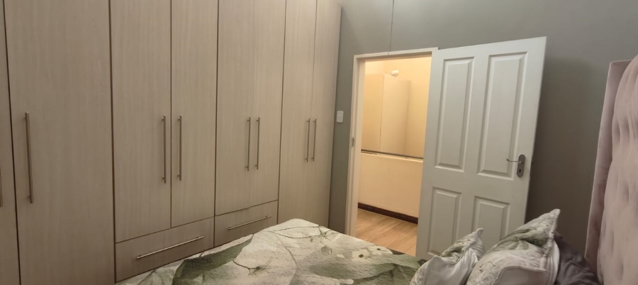 To Let 2 Bedroom Property for Rent in Three Rivers Proper Gauteng