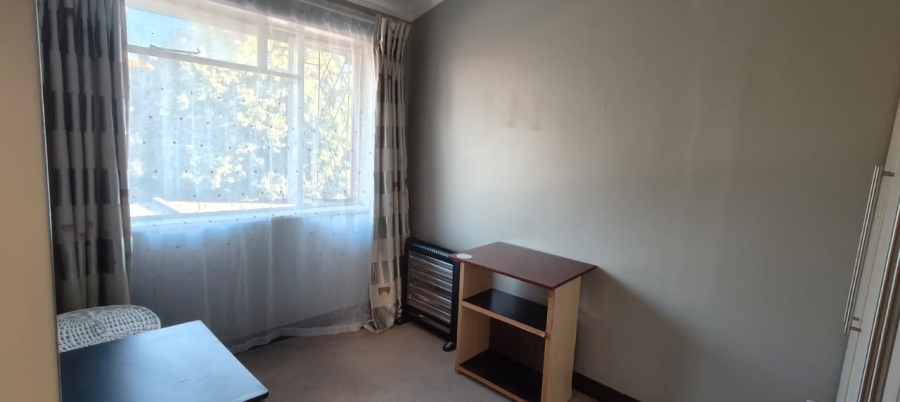 To Let 2 Bedroom Property for Rent in Three Rivers Proper Gauteng