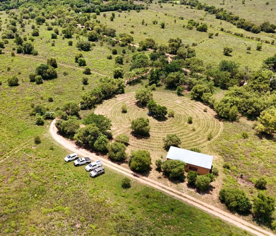 12 Bedroom Property for Sale in Lanseria Gauteng