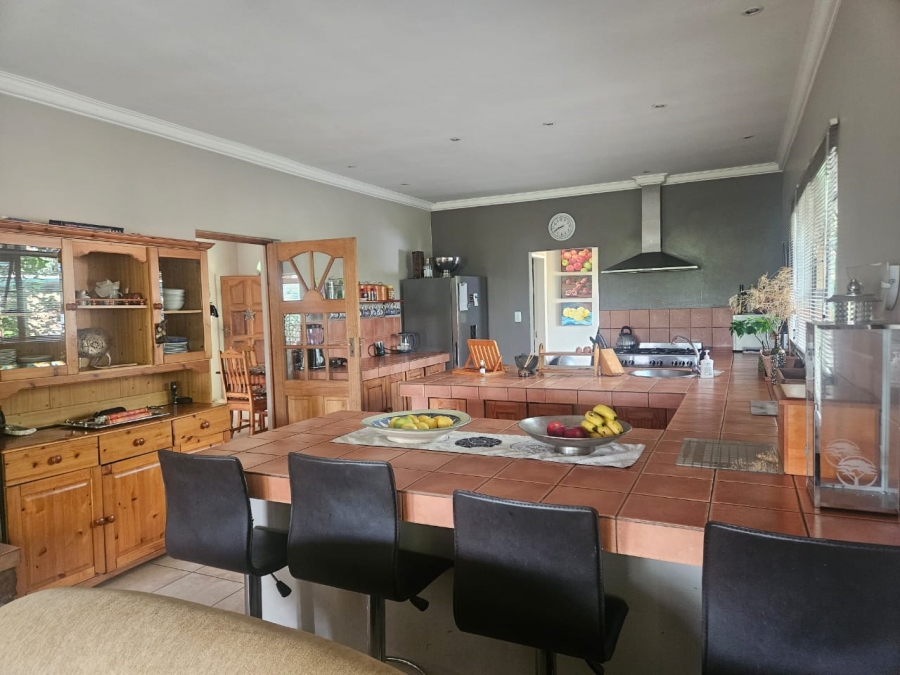 12 Bedroom Property for Sale in Lanseria Gauteng