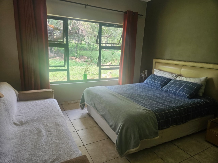 12 Bedroom Property for Sale in Lanseria Gauteng