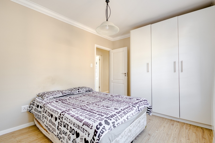 4 Bedroom Property for Sale in Linden Gauteng