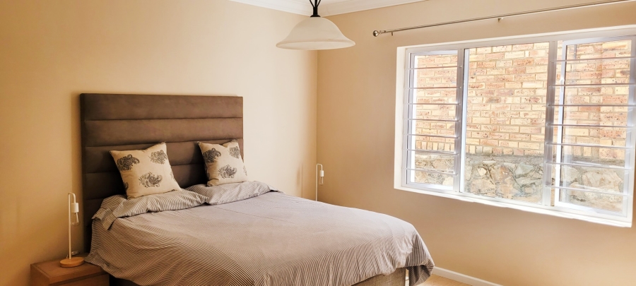 4 Bedroom Property for Sale in Linden Gauteng