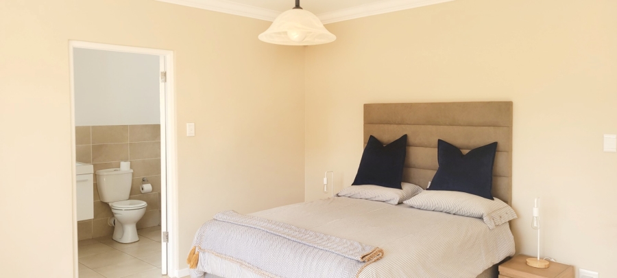 4 Bedroom Property for Sale in Linden Gauteng