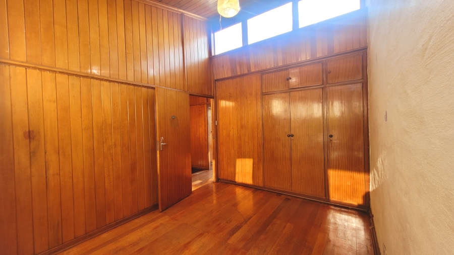 To Let 3 Bedroom Property for Rent in Alberante Gauteng