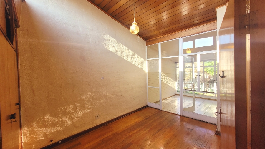 To Let 3 Bedroom Property for Rent in Alberante Gauteng