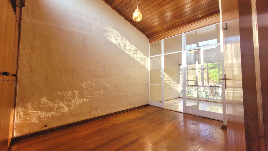 To Let 3 Bedroom Property for Rent in Alberante Gauteng