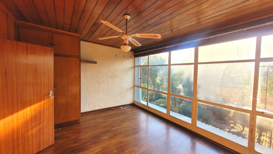 To Let 3 Bedroom Property for Rent in Alberante Gauteng