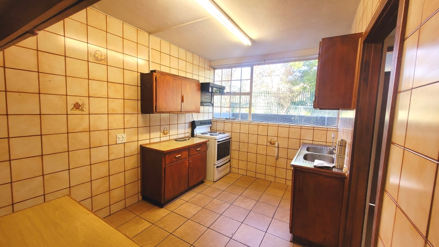 To Let 3 Bedroom Property for Rent in Alberante Gauteng