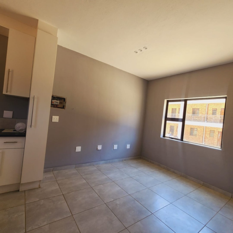 To Let 2 Bedroom Property for Rent in Norkem Park Gauteng
