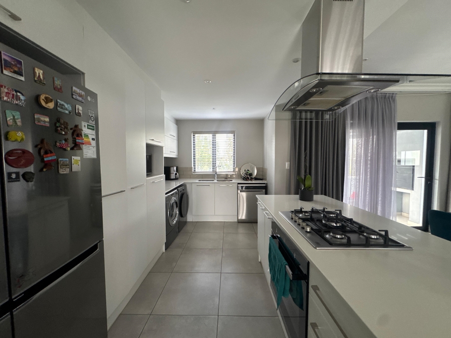 3 Bedroom Property for Sale in Broadacres Gauteng