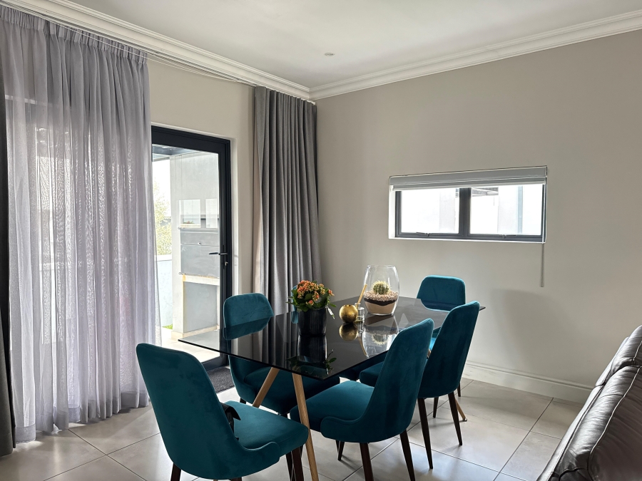 3 Bedroom Property for Sale in Broadacres Gauteng