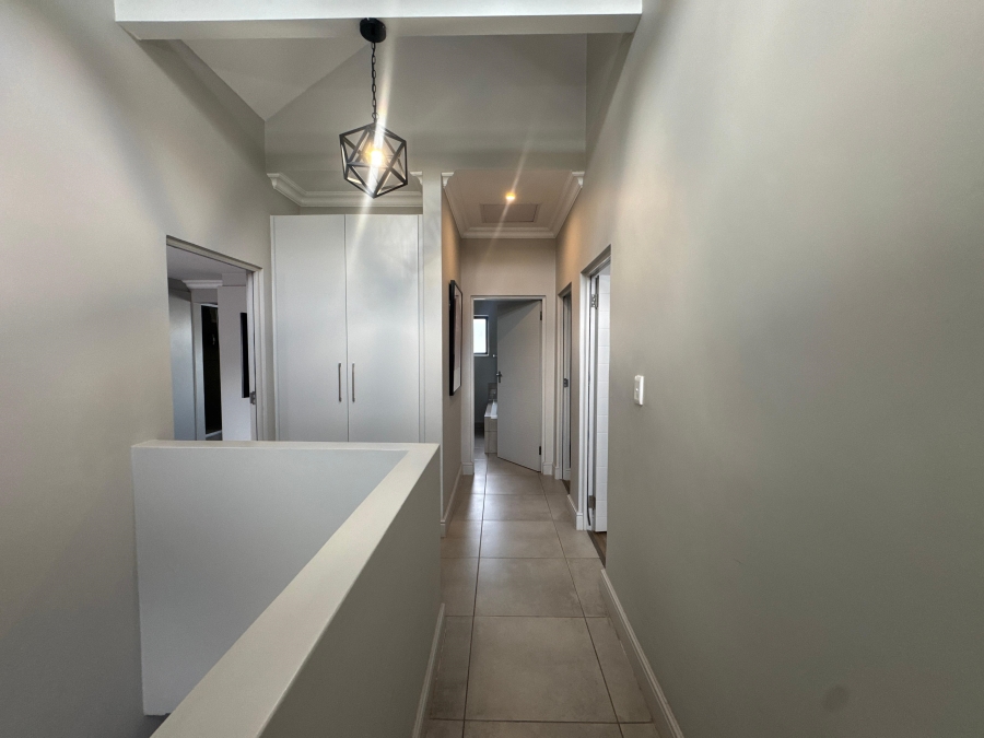 3 Bedroom Property for Sale in Broadacres Gauteng