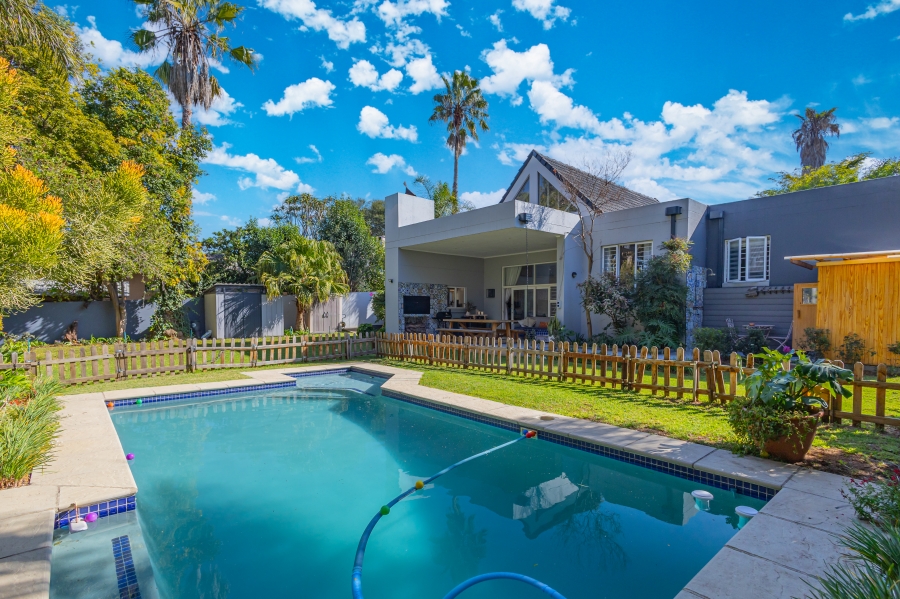4 Bedroom Property for Sale in Kyalami Estates Gauteng