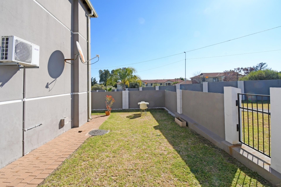 3 Bedroom Property for Sale in Barbeque Downs Gauteng