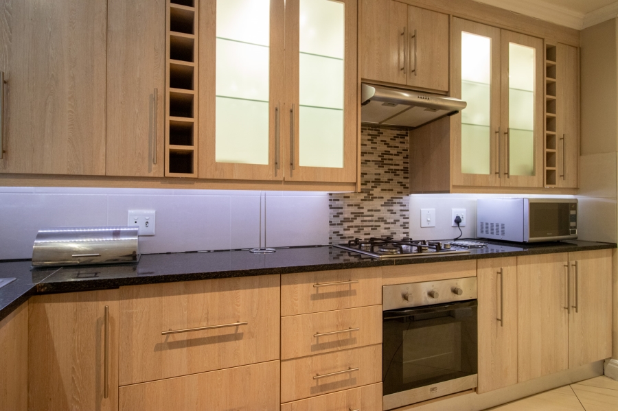 2 Bedroom Property for Sale in Eldoraigne Gauteng
