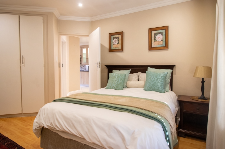 2 Bedroom Property for Sale in Eldoraigne Gauteng